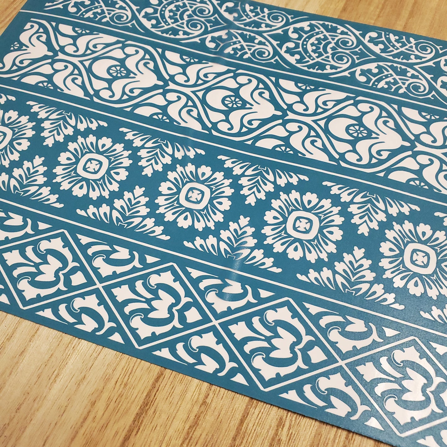 Adhesive Silk Screen Stencil - Beautiful Borders