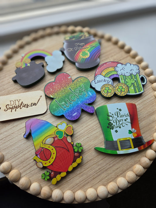 St Patty's Tiered Tray Decor