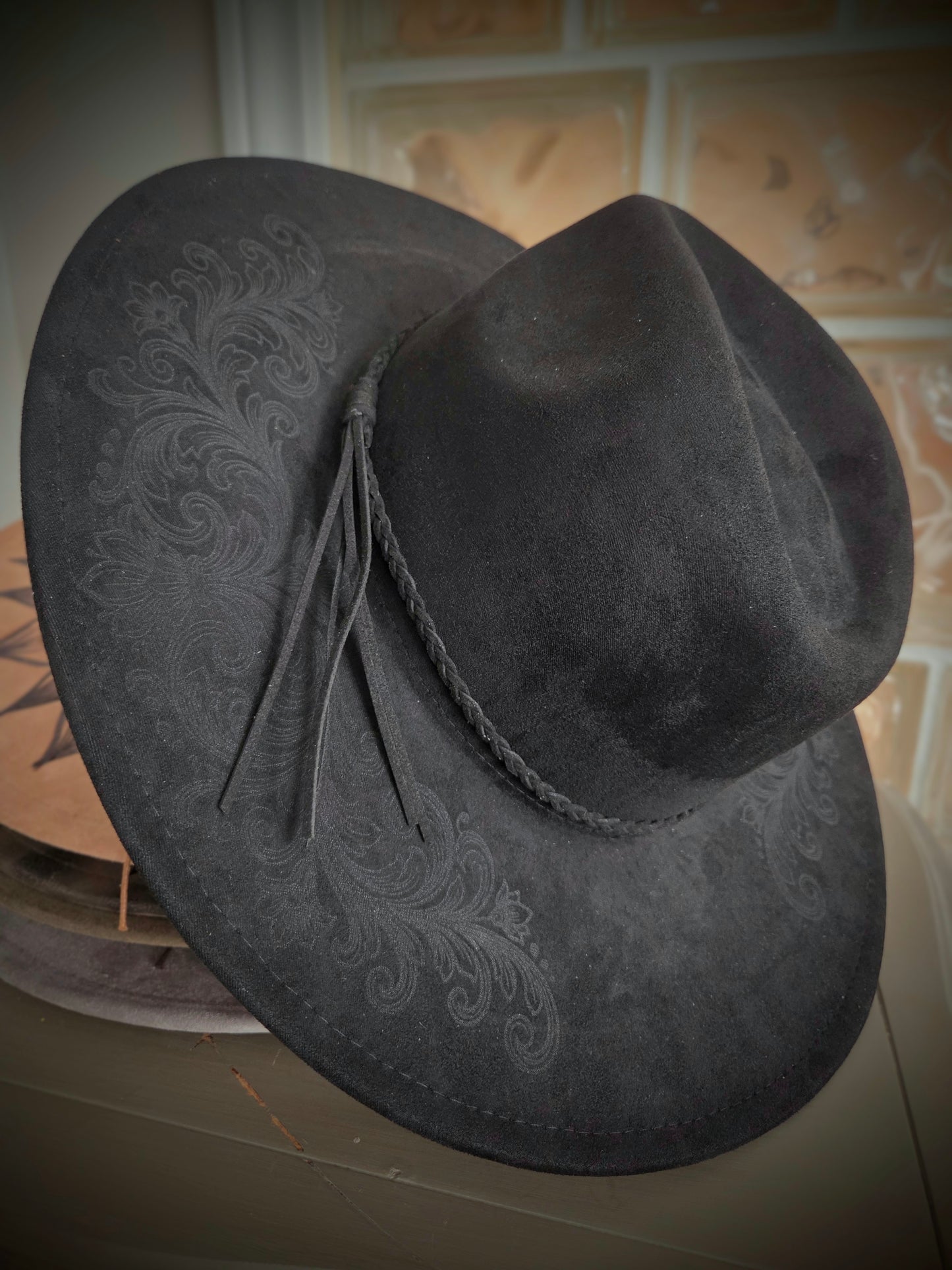 Plain Tear Drop Black Burnt & Brushed Hat Blank
