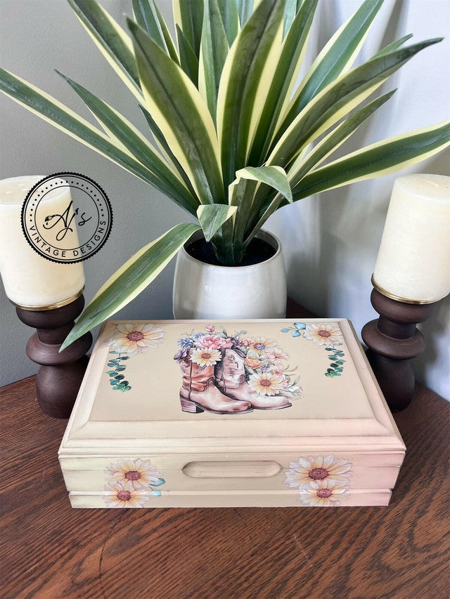 Belles and Whistles Small Transfer - Mane Bouquet