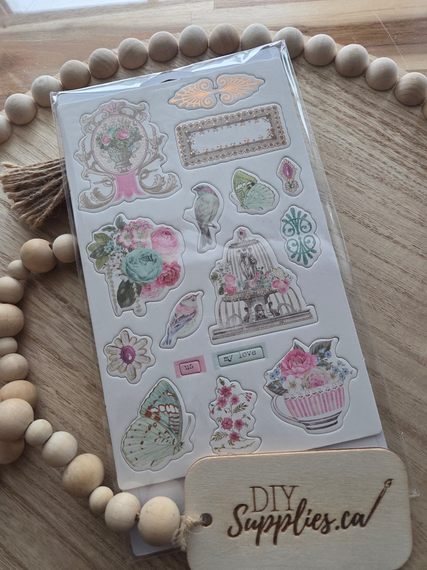 Prima Chipboard - 32 Piece Avec Amour
