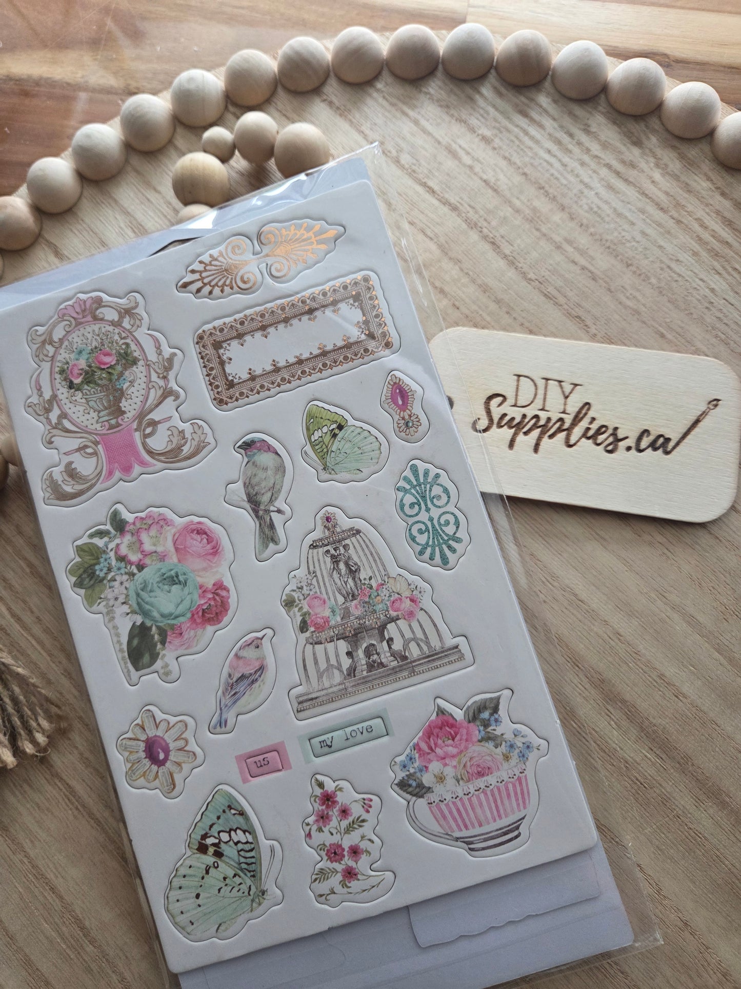 Prima Chipboard - 32 Piece Avec Amour