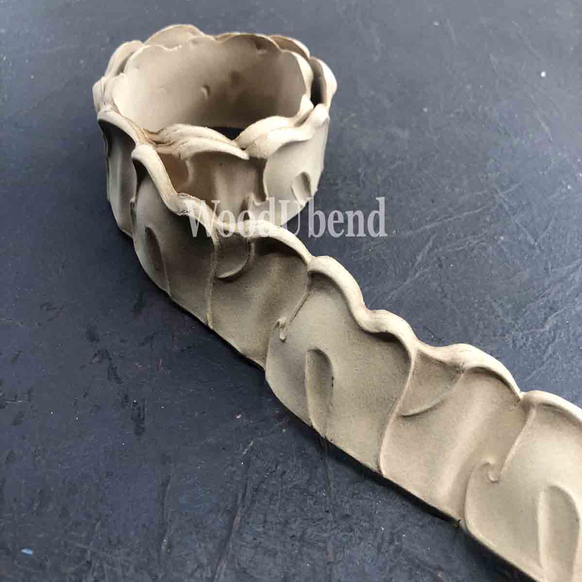 Scalloped Edge Trim TR747.1 100×4.5cm SKU