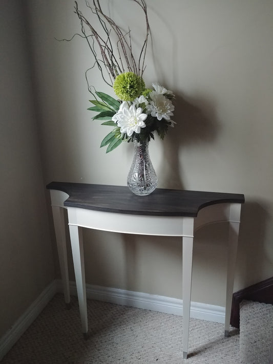 Sleek Hall Table Makeover