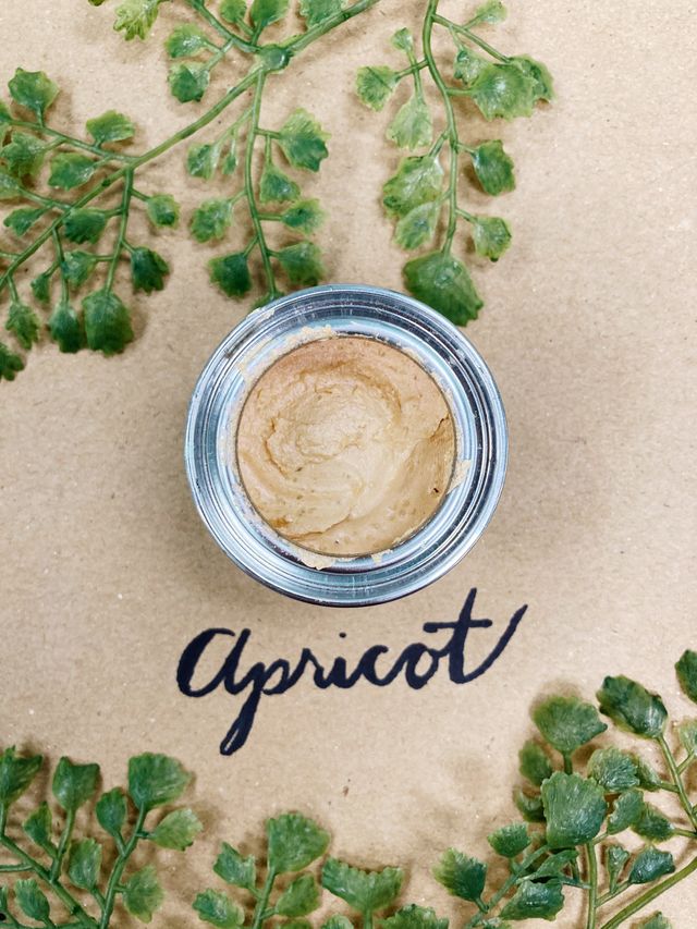 Chameleon Wax Available in 3 Colors