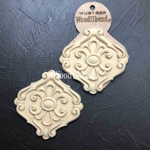 Pack of Two Centrepieces WUB1656 11x11cm SKU